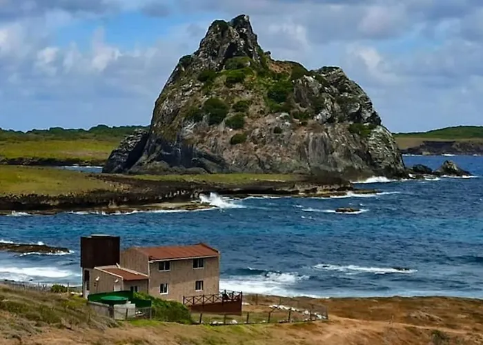 Casa Dos Tubaroes